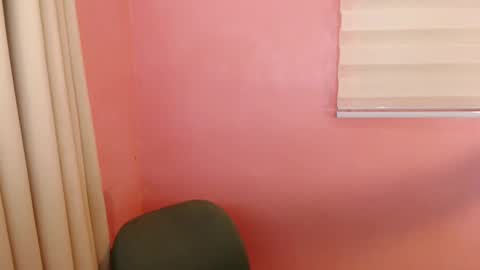 Leah online show from 28, 1, 2025