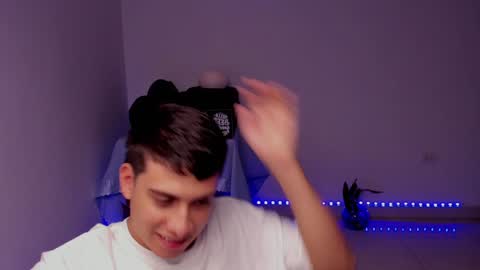 Lian online show from 8, 12, 2024