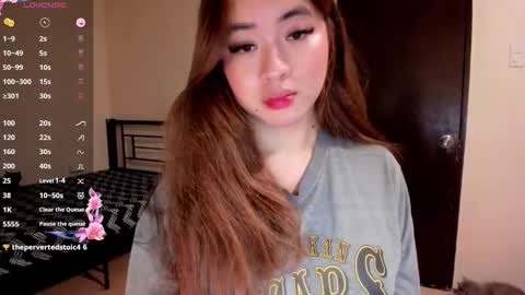 Snapshot of sweetlovepinay04 chatting on 9, 5, 2026 Zoe online show from 9, 5, 2026