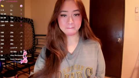 Snapshot of sweetlovepinay04 chatting on 5, 7, 2026 Zoe online show from 5, 7, 2026