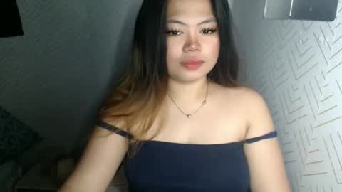 Snapshot of sweetlover_nicole chatting on 10, 6, 2026 NICOLE online show from 10, 6, 2026