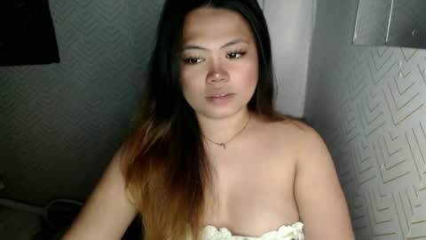 Snapshot of sweetlover_nicole chatting on 18, 6, 2026 NICOLE online show from 18, 6, 2026