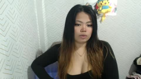 Snapshot of sweetlover_nicole chatting on 9, 7, 2026 NICOLE online show from 9, 7, 2026