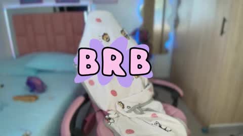 Snapshot of sweetlune chatting on 13, 12, 2025 SweetLune online show from 13, 12, 2025