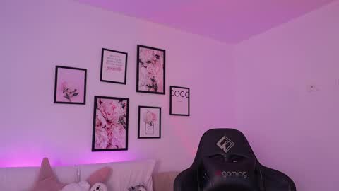 instagram melisabahamon  online show from 9, 3, 2025