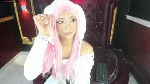 Snapshot of sweetness_siren chatting on 12, 6, 2026 siren online show from 12, 6, 2026