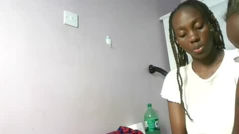 Novah girlie online show from 14, 6, 2026
