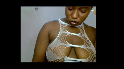 LILY BRANDY online show from 29, 6, 2026