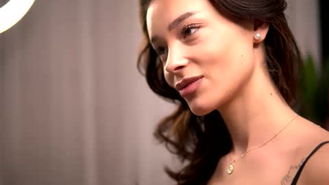 Snapshot of sweetrossie chatting on 4, 2, 2026 Rose online show from 4, 2, 2026