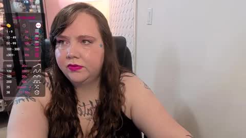 ruby and scarlet online show from 24, 11, 2025