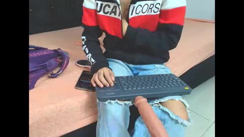 Snapshot of sweetscaarlett chatting on 3, 5, 2026 sweetscaarlett online show from 3, 5, 2026