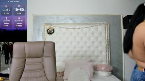 Goddess Allysse online show from 2, 1, 2025