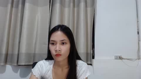 Snapshot of sweetsexygirl20 chatting on 4, 12, 2024 Mia online show from 4, 12, 2024