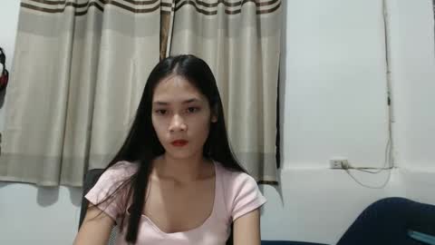 Snapshot of sweetsexygirl20 chatting on 11, 12, 2024 Mia online show from 11, 12, 2024