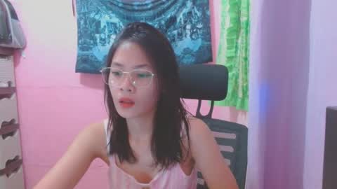 Mia online show from 17, 7, 2026