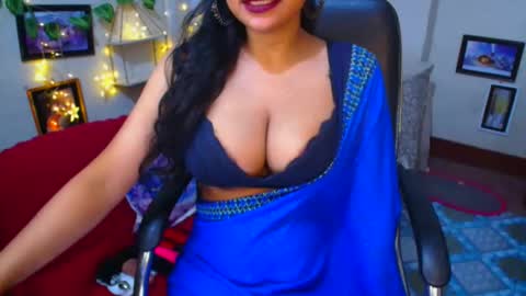 SweetSour online show from 1, 11, 2025