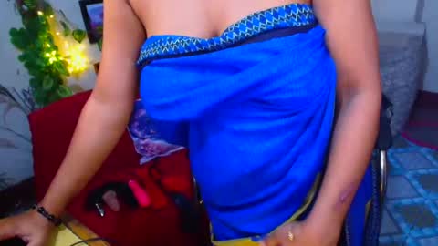 SweetSour online show from 21, 11, 2025