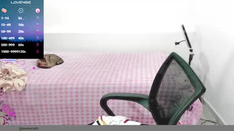 Snapshot of sweetsquirtx23 chatting on 6, 3, 2025 lili online show from 6, 3, 2025