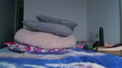 Snapshot of sweett_17 chatting on 24, 6, 2026 dulce online show from 24, 6, 2026