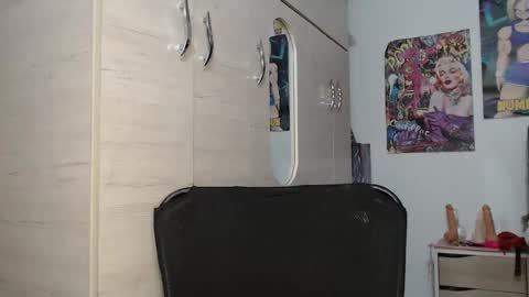 Snapshot of sweett_candy1 chatting on 22, 11, 2025 sweett_candy1 online show from 22, 11, 2025