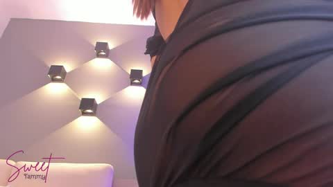 Snapshot of sweettammy_ chatting on 6, 6, 2026 Tammy online show from 6, 6, 2026
