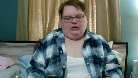 Snapshot of sweetteatrouble chatting on 11, 10, 2025 sweetteatrouble online show from 11, 10, 2025