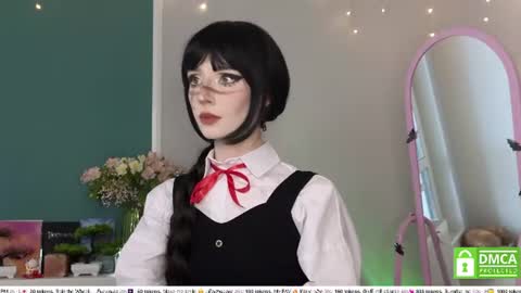 Snapshot of sweetuniporn chatting on 18, 6, 2026 Elis a little vacation Ill be here Saturday my schedules in bio online show from 18, 6, 2026
