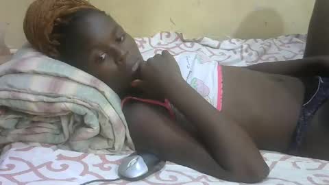 Snapshot of sweetvallerie chatting on 11, 2, 2025 sweetvallerie online show from 11, 2, 2025