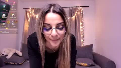 sweetviperr_ online show from 6, 2, 2026