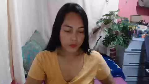 Sweety Angel online show from 17, 12, 2025