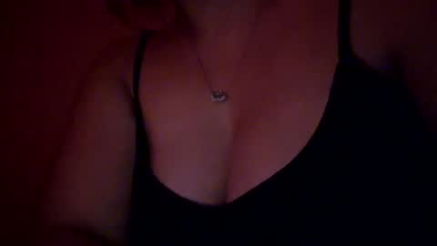 Snapshot of sweety_mia_max chatting on 15, 6, 2026 mia and max online show from 15, 6, 2026