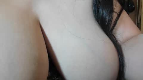 Snapshot of sweewoman_ chatting on 10, 6, 2026 Miranda online show from 10, 6, 2026