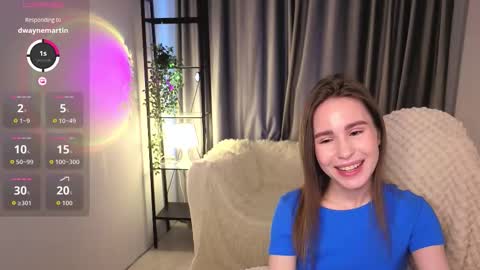Snapshot of swetskitt chatting on 17, 10, 2025 Milana online show from 17, 10, 2025