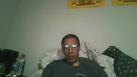 swimmerbod2495 online show from 3, 2, 2026