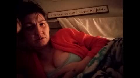 Snapshot of swollenclitneedsdad chatting on 17, 12, 2025 swollenclitneedsdad online show from 17, 12, 2025