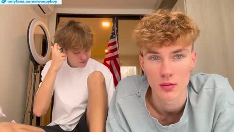 Snapshot of swoopyboy chatting on 29, 9, 2025 swoopyboy online show from 29, 9, 2025