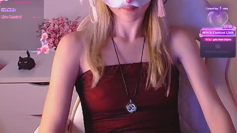 Snapshot of sydney_max chatting on 17, 2, 2025 Milena online show from 17, 2, 2025