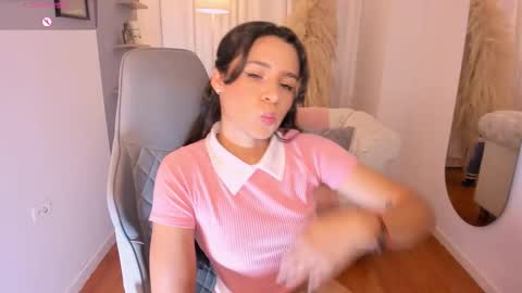 Snapshot of sylvana_cox chatting on 1, 3, 2026 sylvana online show from 1, 3, 2026