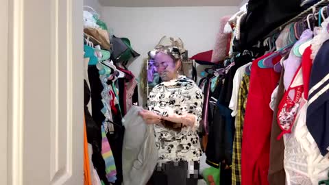 Snapshot of syndica chatting on 1, 2, 2026 Jennah online show from 1, 2, 2026