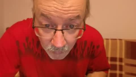 szaszinno6669068 online show from 10, 9, 2025