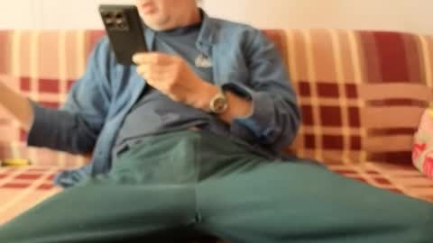 szaszinno6669068 online show from 20, 9, 2025