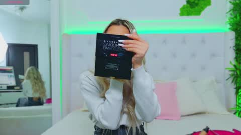 Snapshot of taahiraarabian chatting on 23, 1, 2025 Arianna online show from 23, 1, 2025