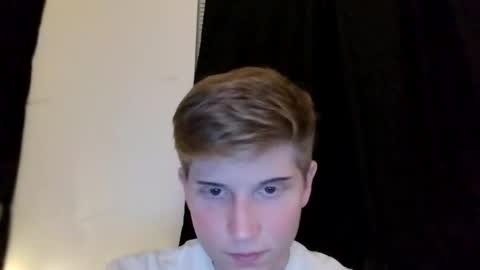 collegetwinkboi online show from 23, 12, 2025