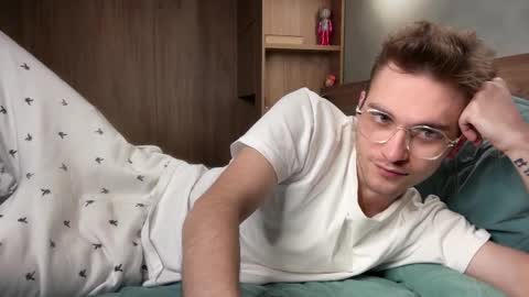 Alex online show from 11, 2, 2026