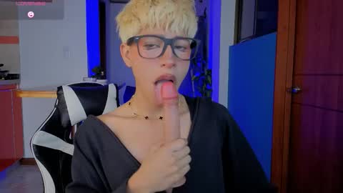 Snapshot of taichi_bluy chatting on 3, 2, 2026 taichi online show from 3, 2, 2026