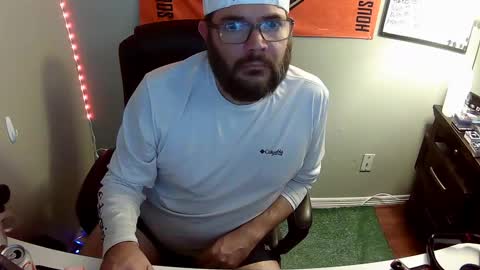 TaintNuzzler online show from 14, 9, 2025