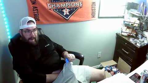 TaintNuzzler online show from 21, 9, 2025