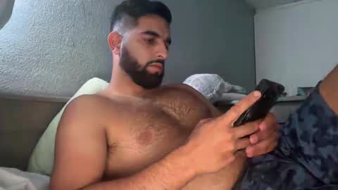 Snapshot of talfar chatting on 6, 11, 2025 talfar online show from 6, 11, 2025