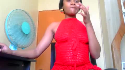 Snapshot of talia2547 chatting on 4, 3, 2025 heyim talia online show from 4, 3, 2025