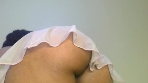 Snapshot of talia2547 chatting on 2, 11, 2025 heyim talia online show from 2, 11, 2025